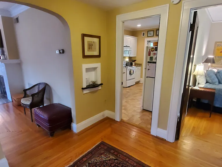 2217 Madison Rd — Photo 11