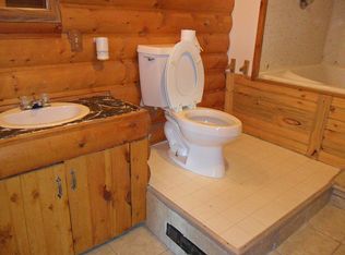 337 Pine Ave, Hill City, SD 57745