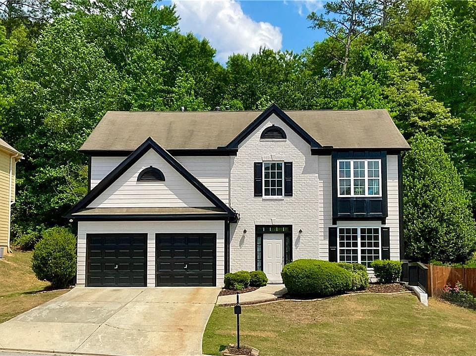 1st image of 110 Heritage Club Cir