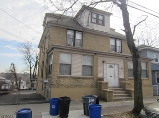 150-52 Hillside Ter, Irvington, NJ