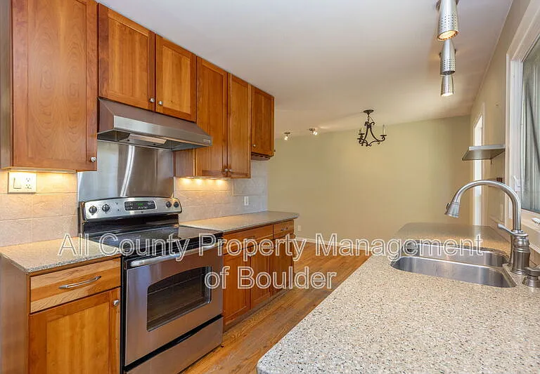 4481 Hamilton Ct — Photo 7