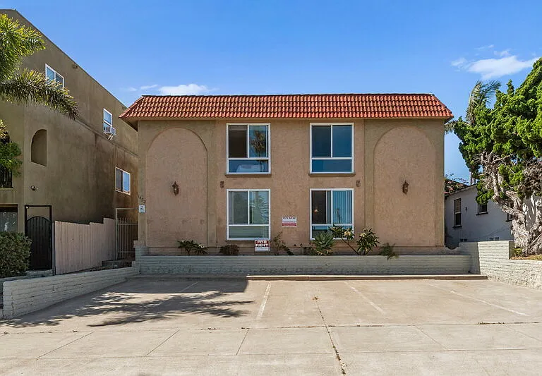 1452 Grand Ave #7 — Photo 4