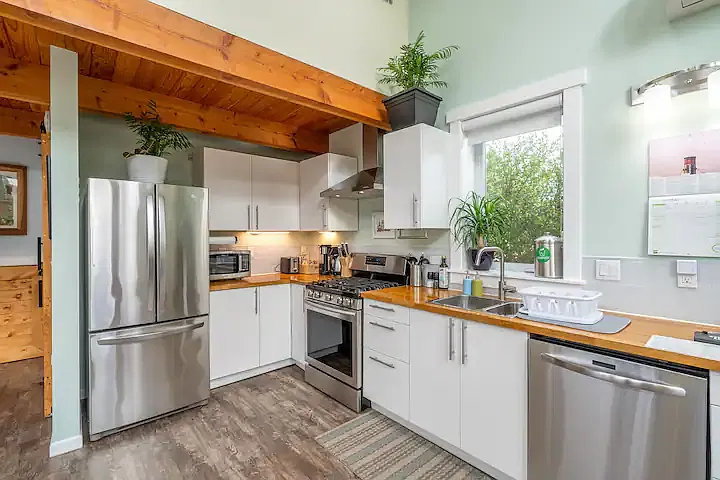 1 bed, 800 sqft, $2,375 — Photo 4