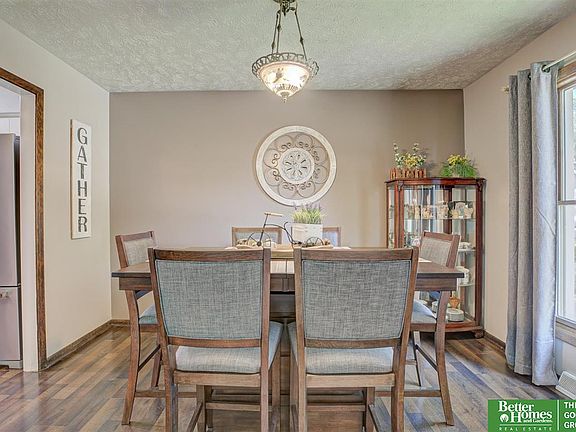 4th image of 3510 Daniell Cir