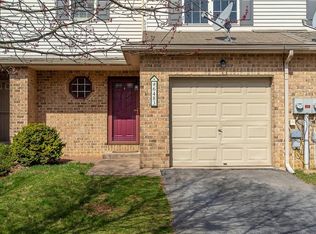 6483 Pioneer Dr, Macungie, PA 18062