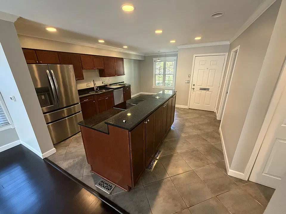 3480 Forestoak Ct