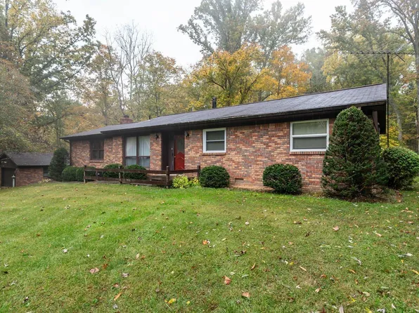 982 E Coonpath Rd, Spencer, IN 47460