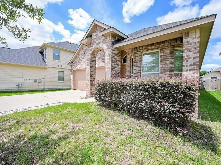 5519 Misted Jasmine Ct — Photo 2