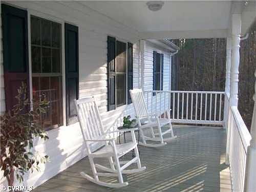 3rd image of 9171 Buttonwood Ln