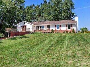 N1125 County Road U, Genoa City, WI 53128