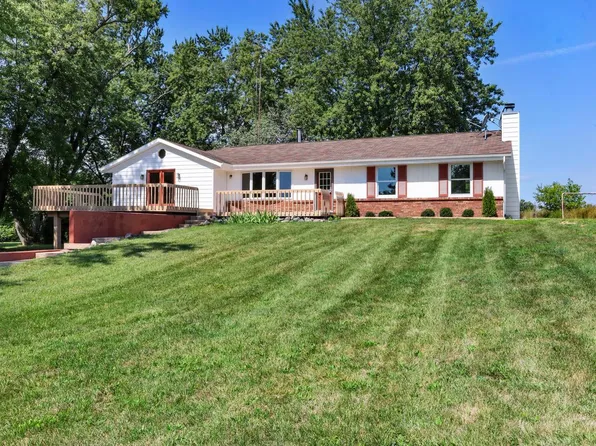 N1125 County Road U, Genoa City, WI 53128
