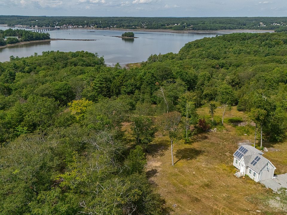1st image of 61 Bay View Trail