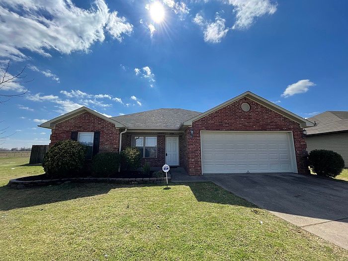 1st image of 12312 Amaranth Dr