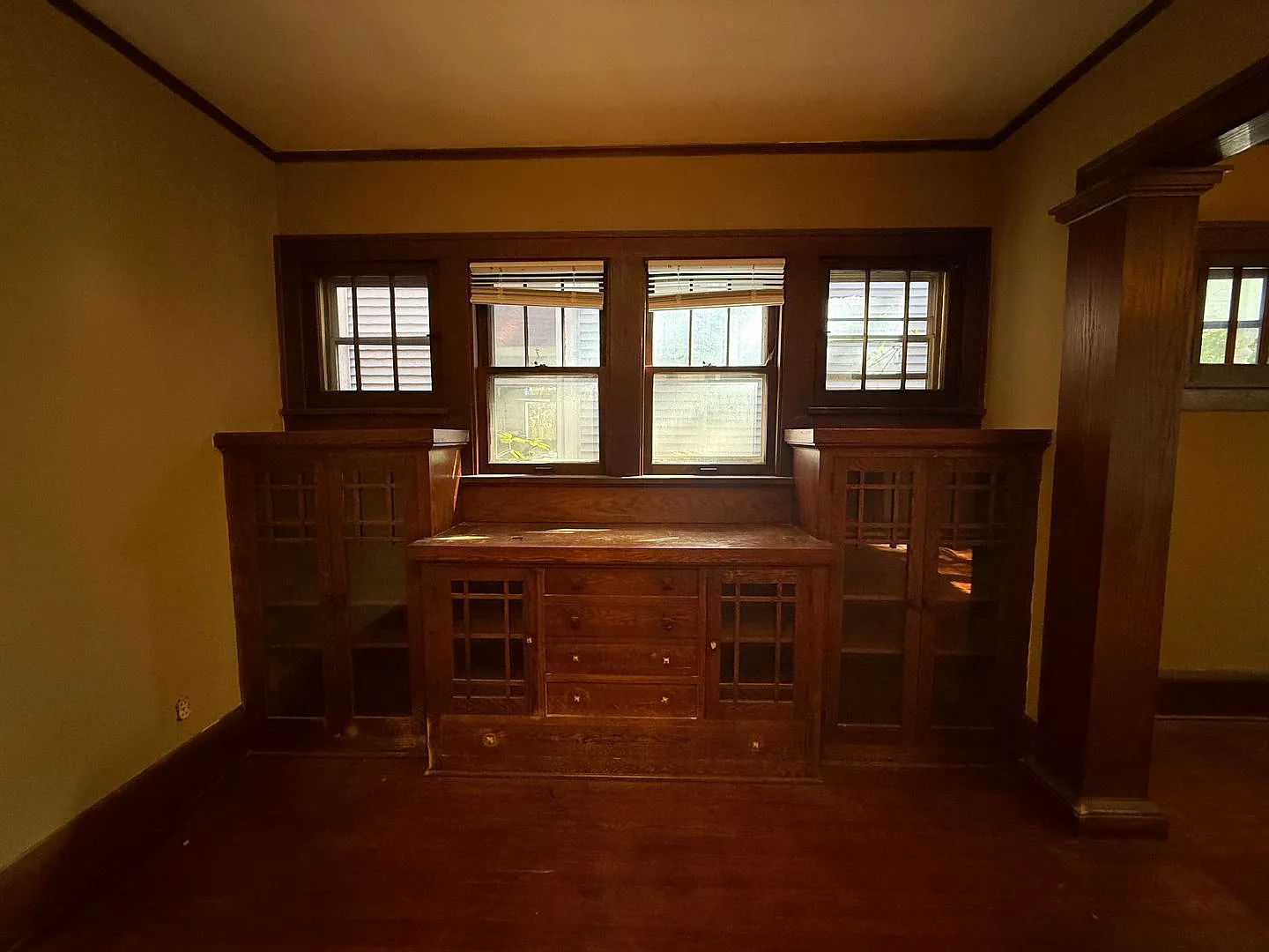 2033 Grand Ave — Photo 4