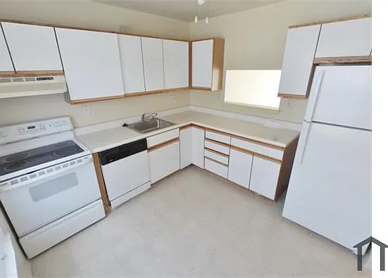 1770 Chesaco Ave — Photo 6