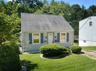 1032 Universal Rd, Pittsburgh, PA 15235