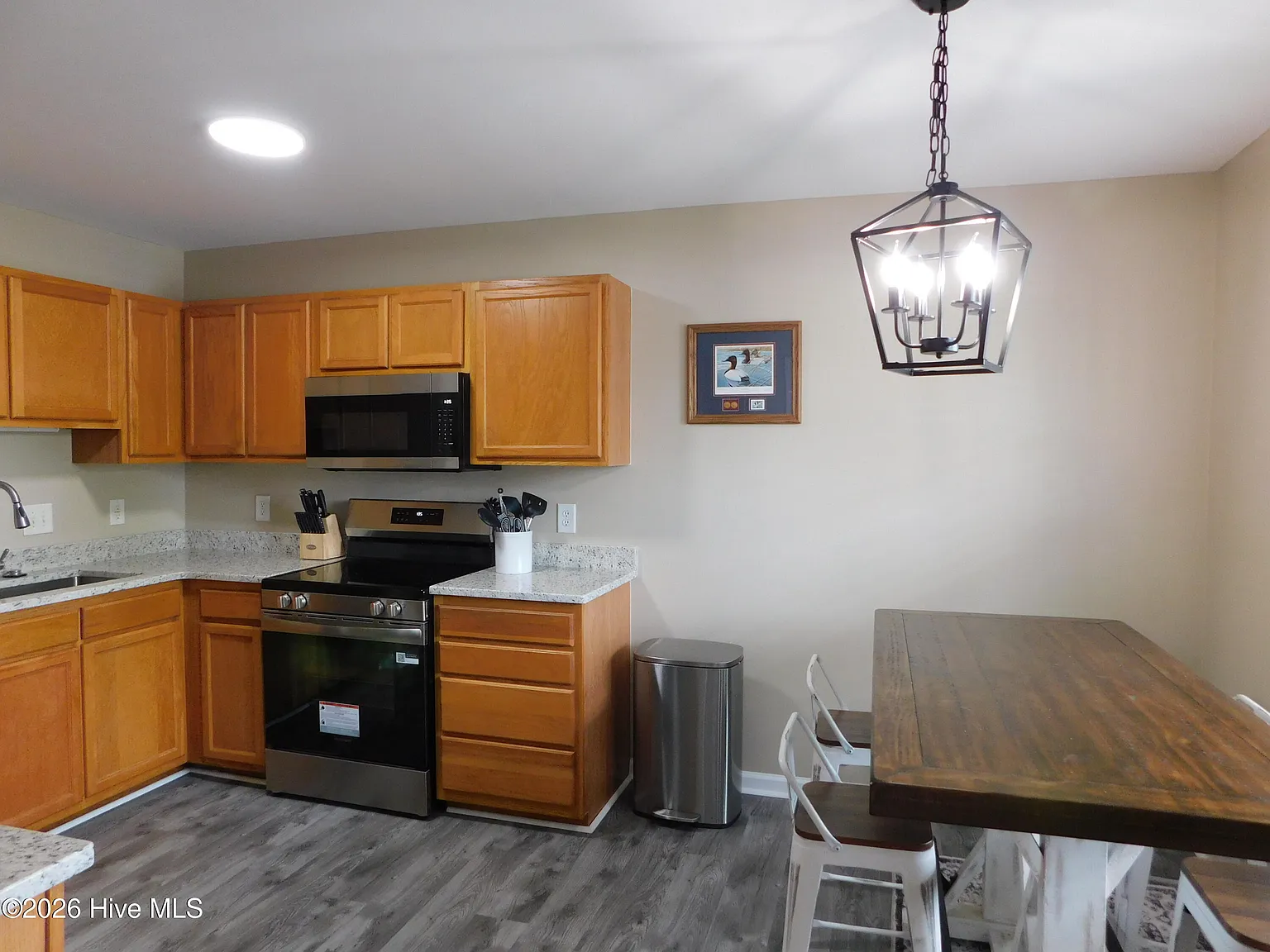 2 bed, 2.0 bath, $2,000 — Photo 4