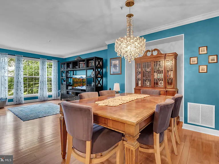 103 Quiet Waters Pl — Photo 12