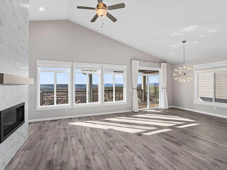 4740 W Derek Ave — Photo 10