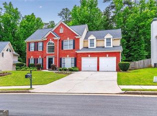 632 Oakview Trl, Stone Mountain, GA 30087
