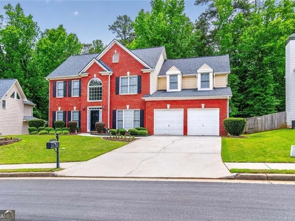 632 Oakview Trl, Stone Mountain, GA 30087