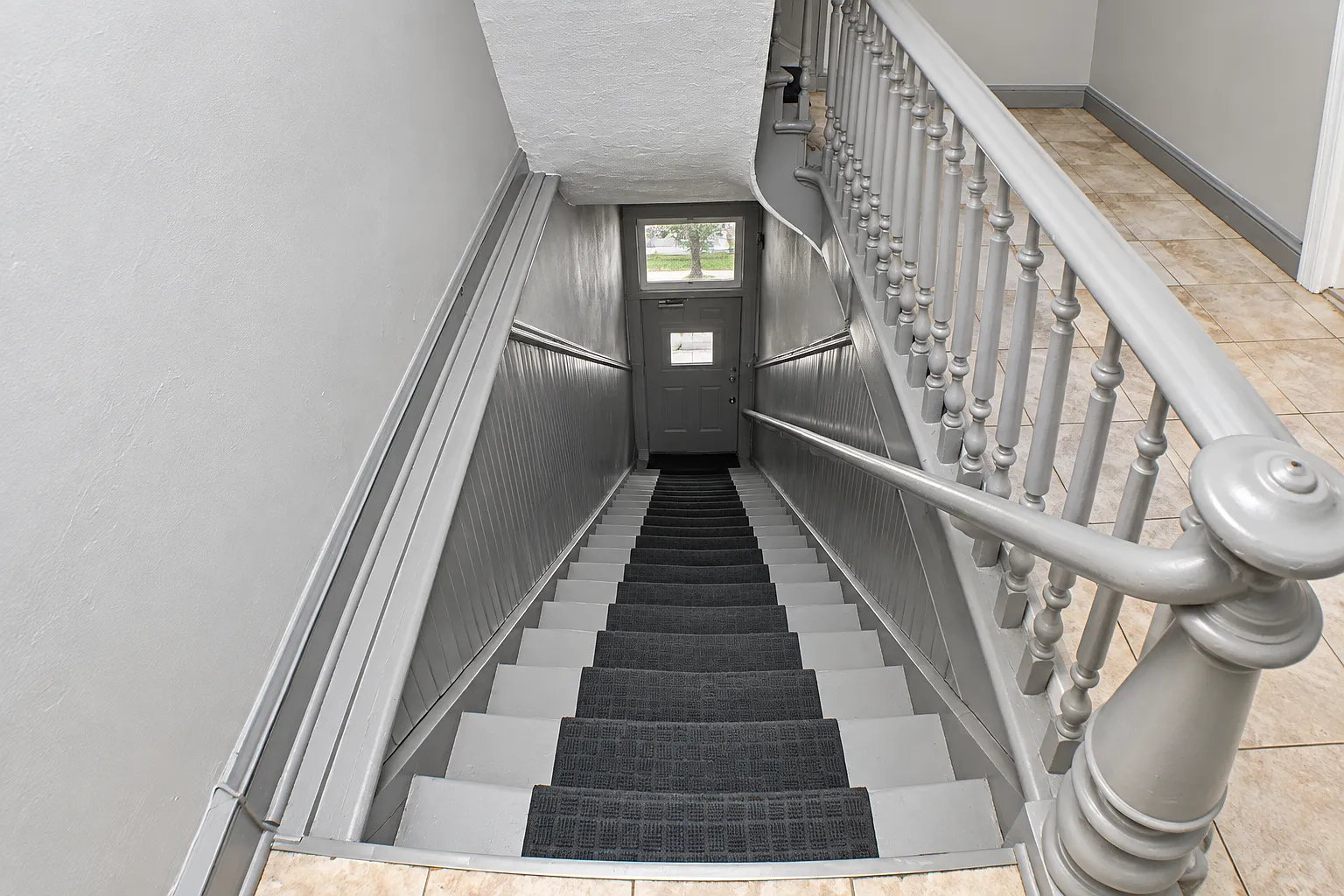 3 bed, 2.5 bath, 1500 sqft, $3,300 — Photo 3