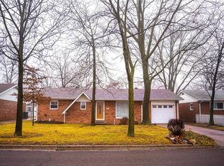 825 Vernon St, East Alton, IL