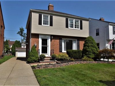 4485 Silsby Rd, University Heights, OH, 44118
