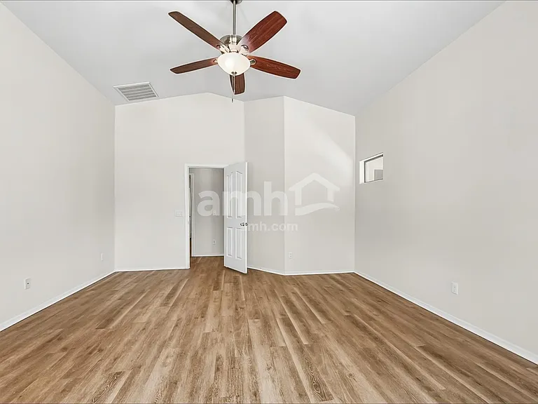 7119 W Fawn Dr — Photo 10