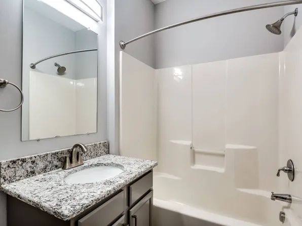 The Villas of Castleton Apartments