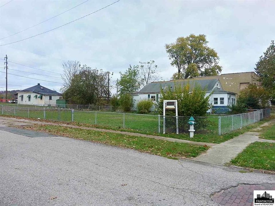 2nd image of 609 18th St W
