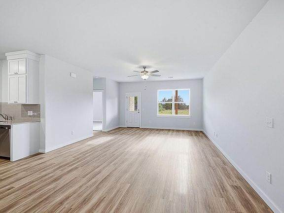 2nd image of 11473 Ward Rd