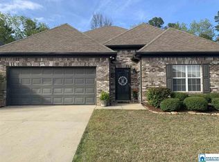 885 Savannah Ln, Calera, AL 35040