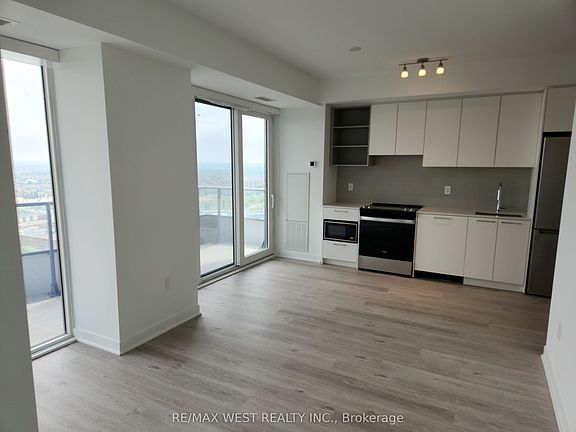 5th image of 260 Malta Ave #2403