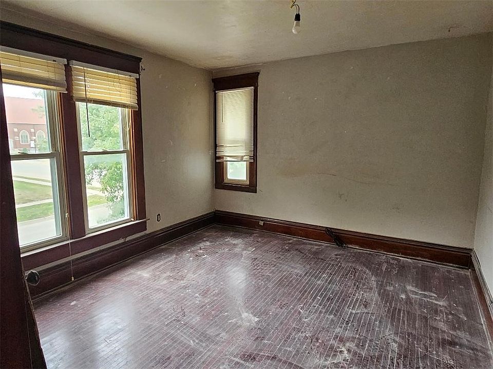 400 W Ashland Ave, Indianola, IA 50125 MLS 683299 Zillow