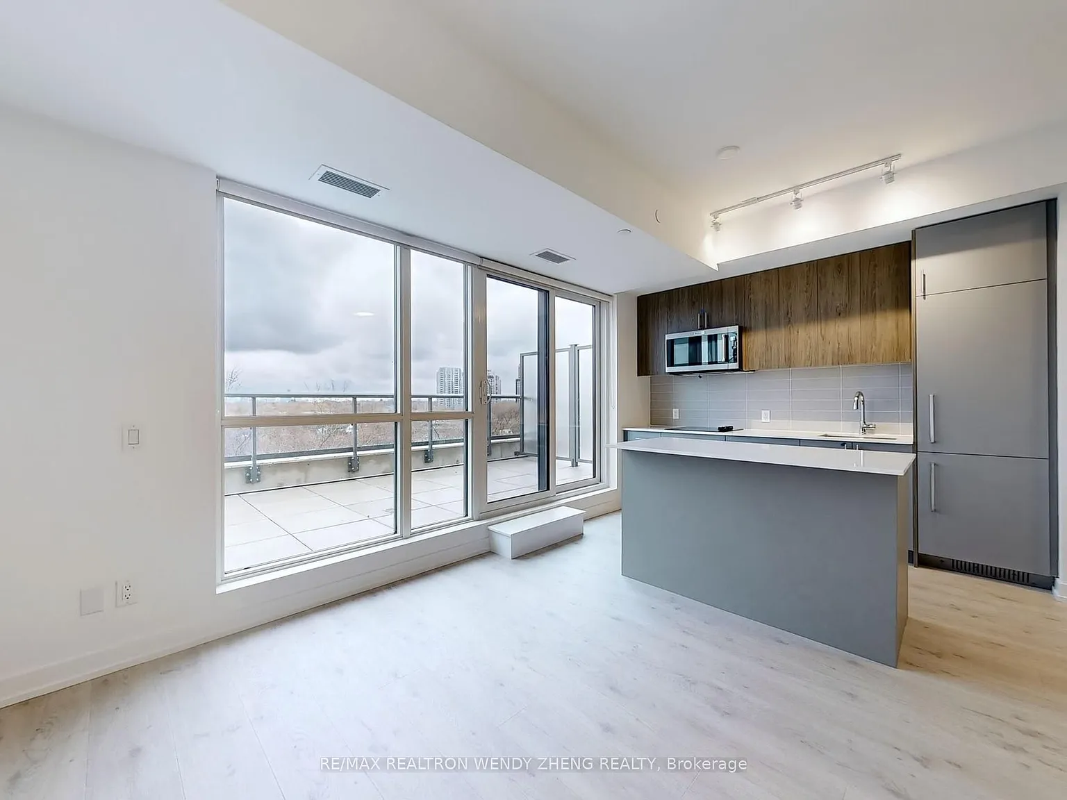 2 bed, $2,400 — Photo 2