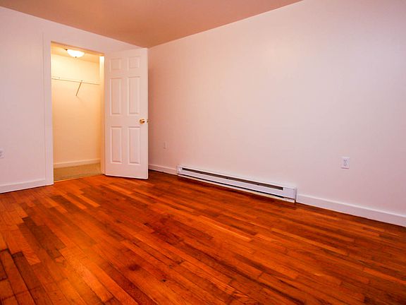 4th image of 729 Winchester Ave #10643525