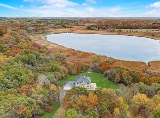 N8810 Pickeral Lake Rd, East troy, WI 53120