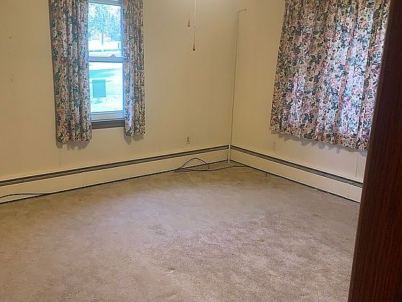 Bedroom upstairs 