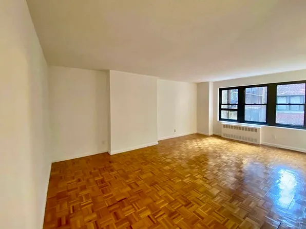 232 East 12th Street image 1 of 7