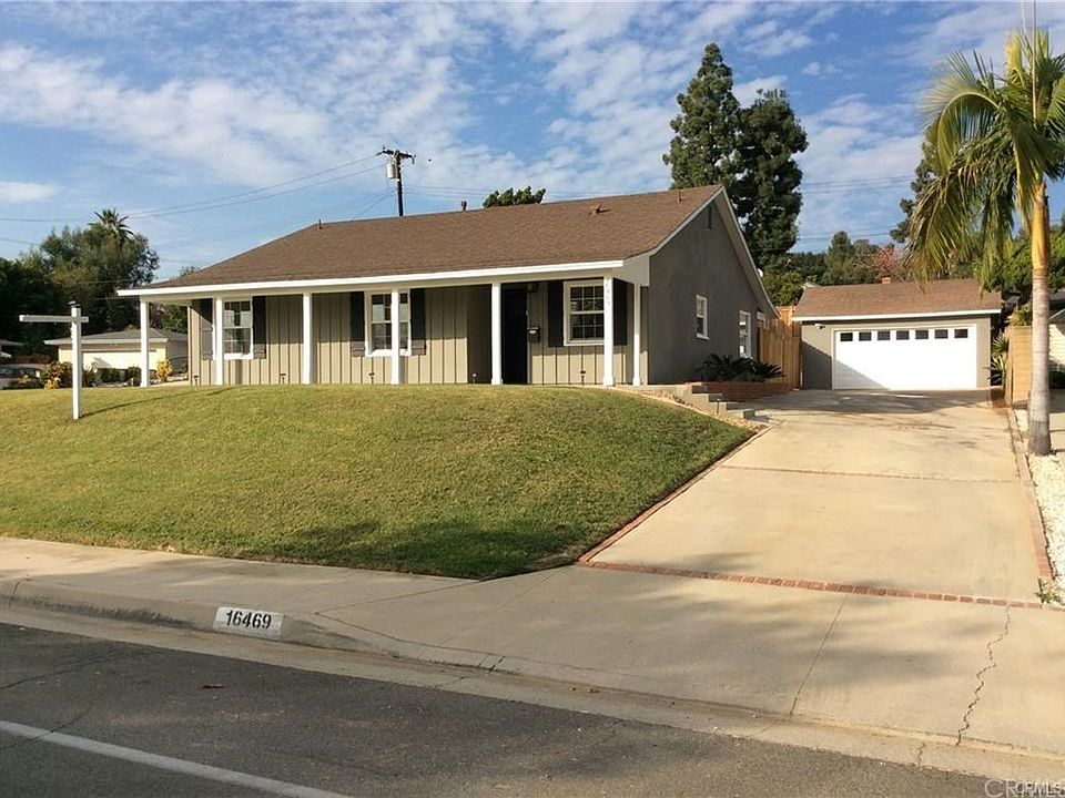 1st image of 16469 Janine Dr
