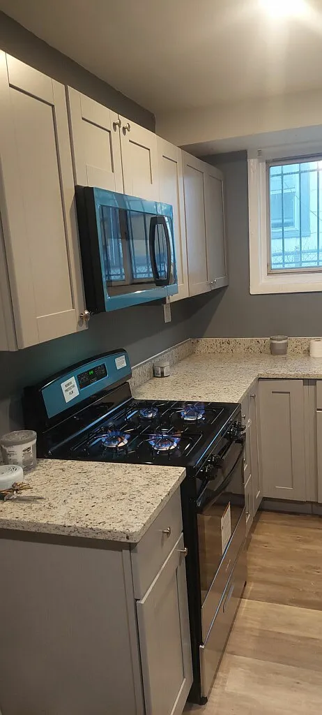 708 Alabama Ave SE — Photo 2