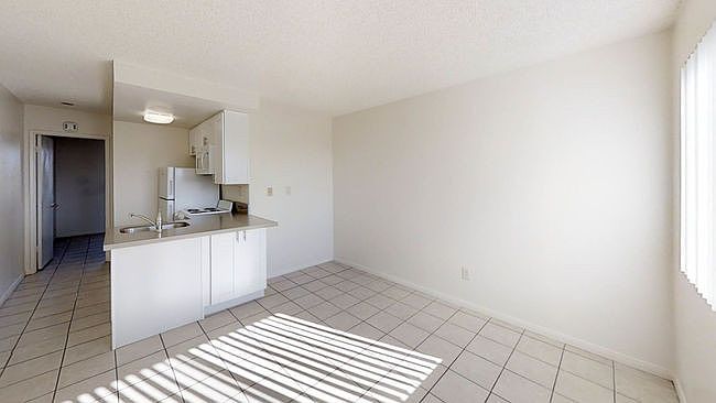 1st image of 3770 42nd St Unit 8
