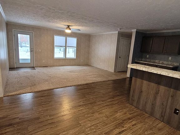 2nd image of 255 Braeburn Dr #641
