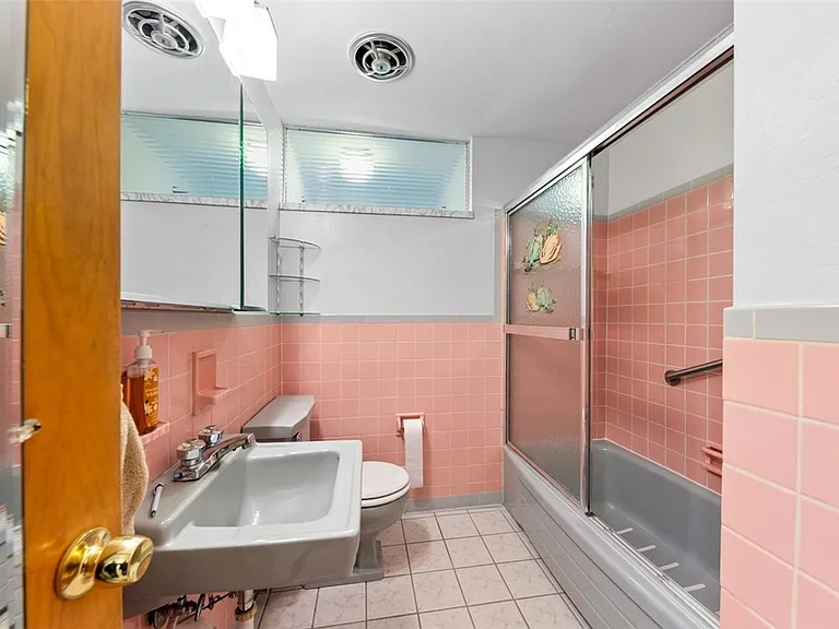 4813 Sandy Dr — Photo 10