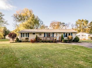 145 Ridgewood Rd, Wallingford, CT 06492