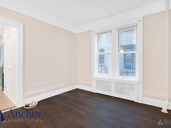 3rd image of 137 W 12th St APT 26