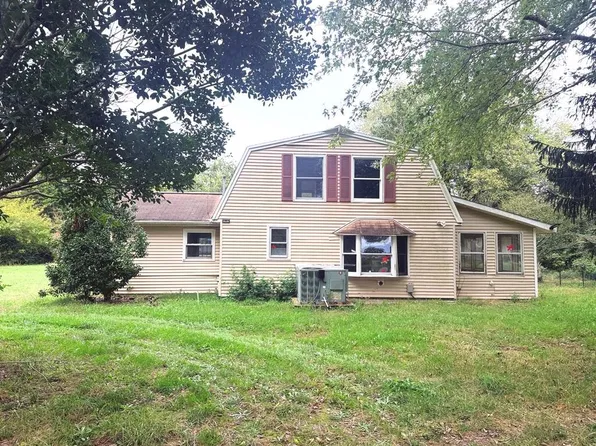 13358 Shields Bridge Rd, Belle Haven, VA 23306
