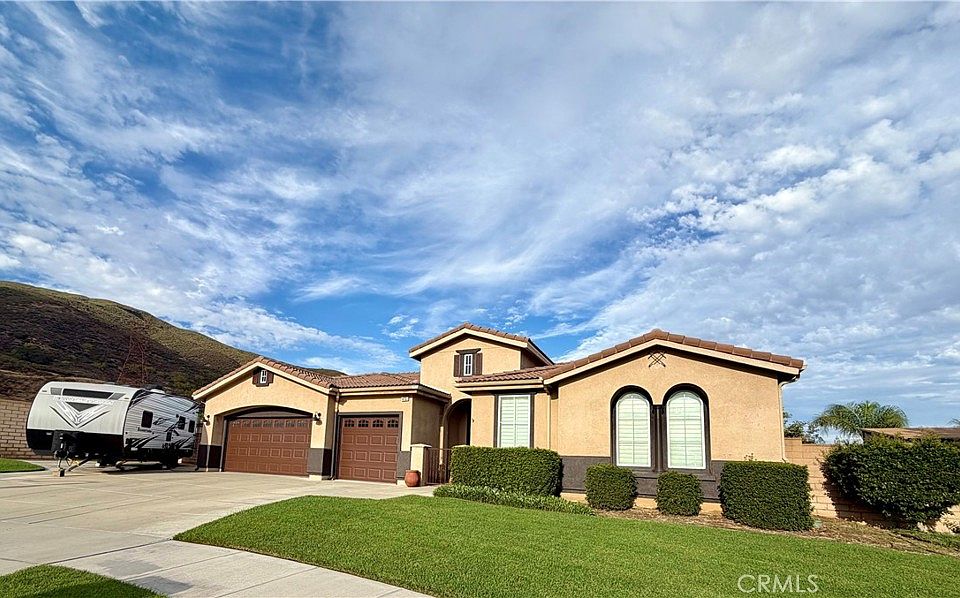 1st image of 4751 Falconview Ct