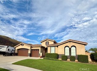 4751 Falconview Ct, Fontana, CA 92336